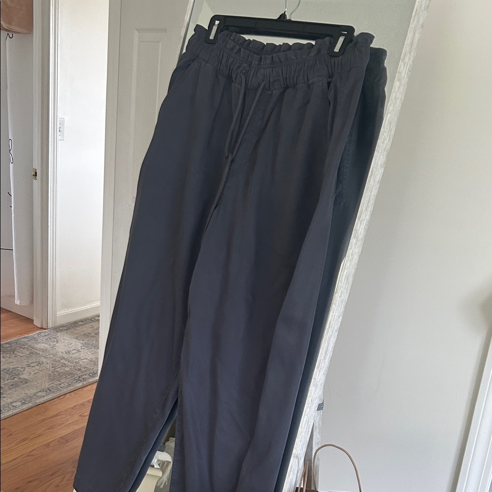 LOFT Black Wide-Leg Pull-On Trousers